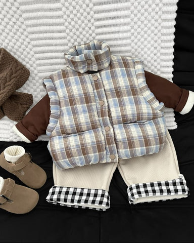 Brown Puppy Top + Plaid Vest + Beige Pants 3-Piece Outfit